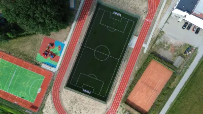 zdjęcie do artykułu: Zakończono realizację inwestycji sportowej przy Zespole Szkół w Dzikowcu