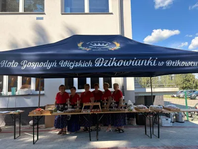 Fotorelacja z wydarzenia Wakacje na Sportowo w ramach zadania Aktywny Orlik (10)