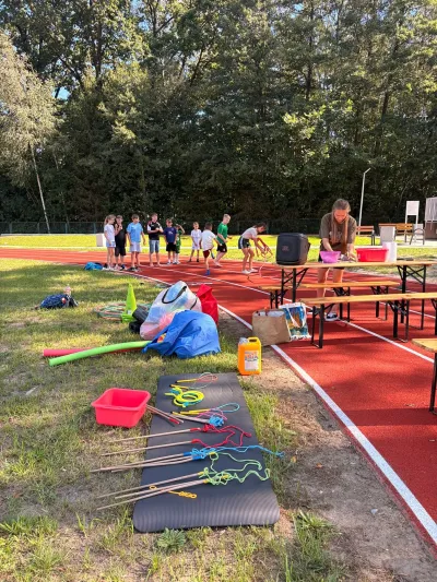 Fotorelacja z wydarzenia Wakacje na Sportowo w ramach zadania Aktywny Orlik (8)