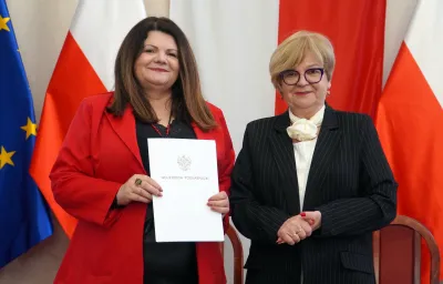  zdjęcie do artykułu Gmina Dzikowiec podpisała umowę na dofinansowanie usług asystenta osobistego